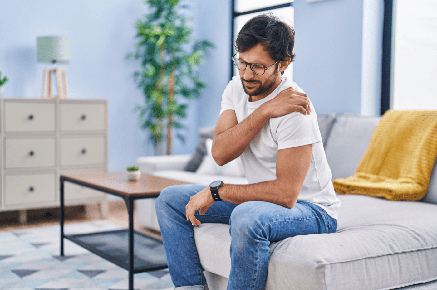 CBD for Frozen Shoulder: A Potential Natural Relief